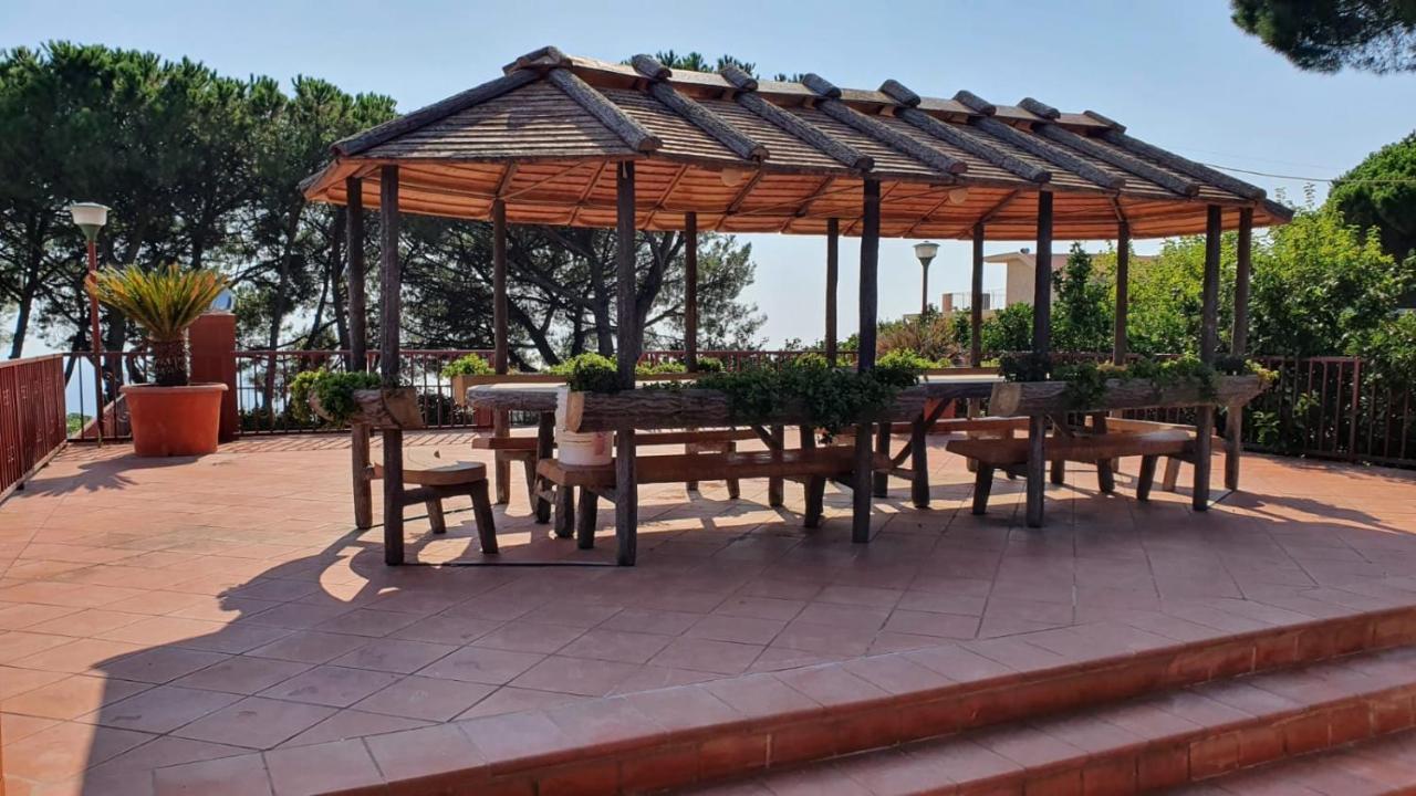 B&B Ioli Vesuvio 埃尔科拉诺 外观 照片